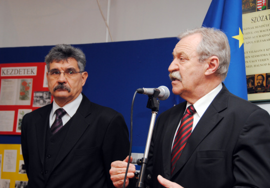 Varga Zoltán és Németh Béla is fontosnak tartotta a felújítást (Fotó: Melega Krisztián)