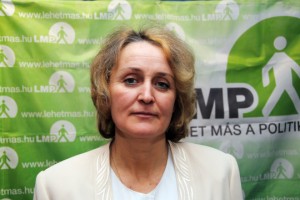 Az LMP orosházi jelöltje, Fanaczán Istvánné (Fotó: Melega Krisztián)