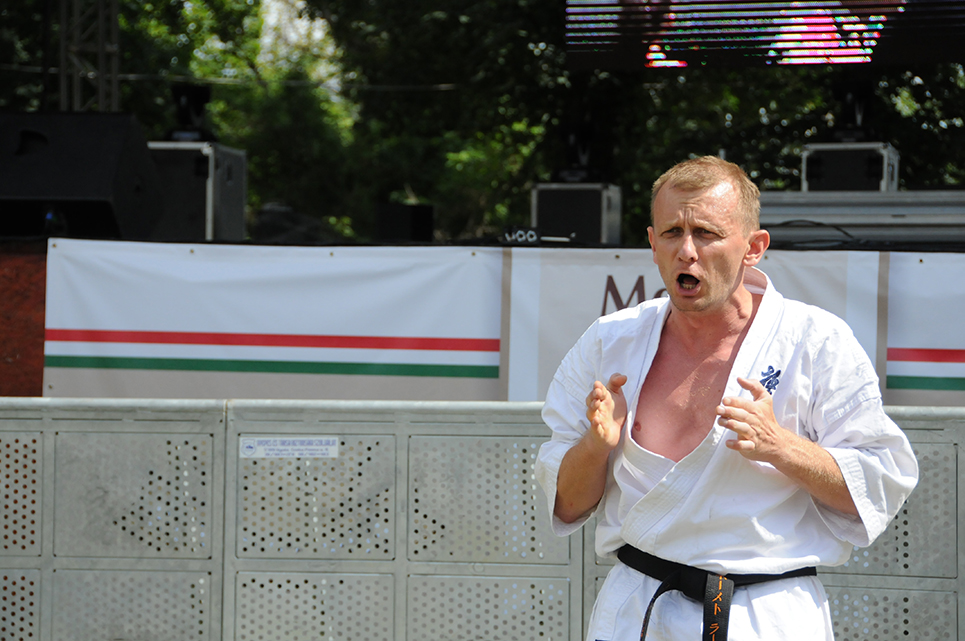 Németh László felkészül – karatebemutató a fesztiválon (Fotó:Melega Krisztián)