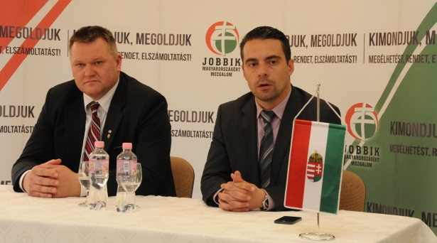 Jámbor Nándor és Vona Gábor bíznak a Jobbik győzelmében (Fotó: Melega Krisztián)