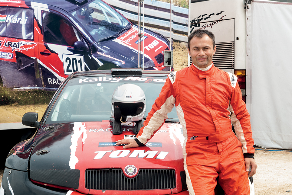 TOMI - vagyis Kárai Tamás, háromszoros Európa bajnok autocross versenyzőnk (Fotó: Kovács Zoltán)