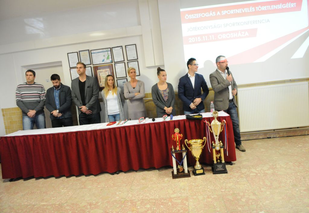 Orosházi sportolók a diákoknak szóló beszámolón (klikk a képre) Fotó: Melega Krisztián