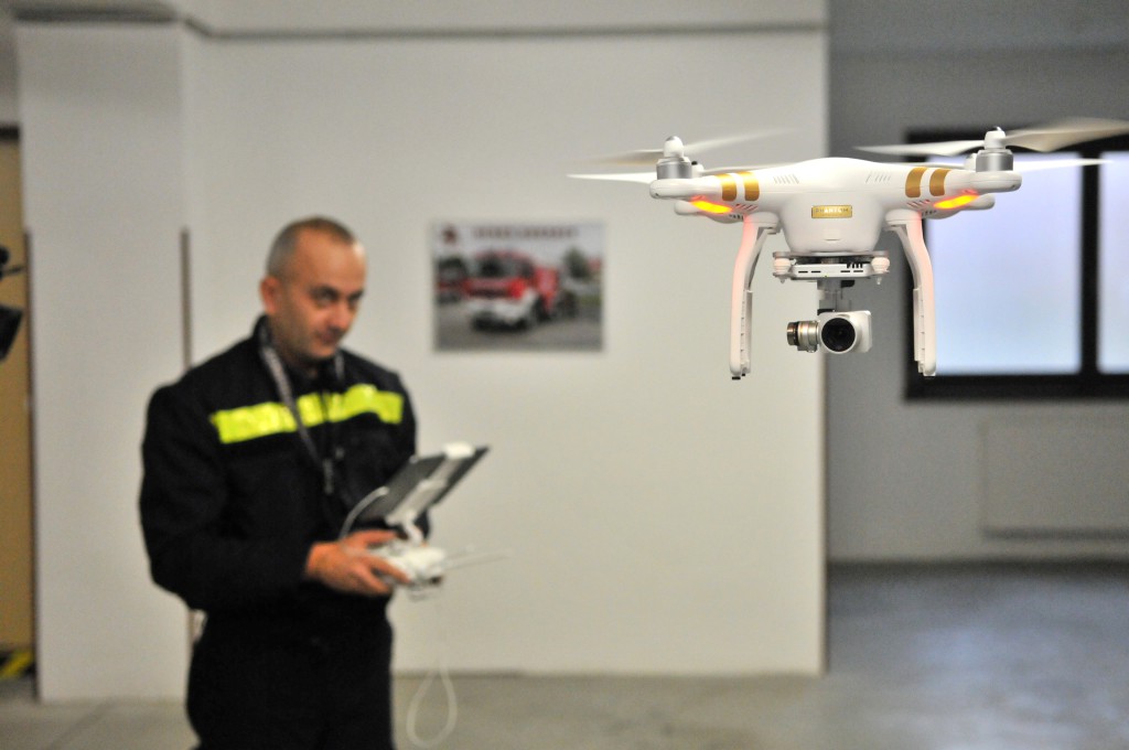 A Körös Mentőcsoport egy nagyon modern drónt is beszerzett, amivel felderítést végezhetnek és eltűnt személyek után ki kutathatnak (Fotó: Melega Krisztián)
