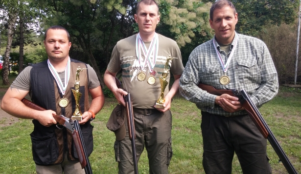 A győztes tűzoltók: Benkő Antal, Bajkán György, Ambrus József (Fotó: orosházi tűzoltók)