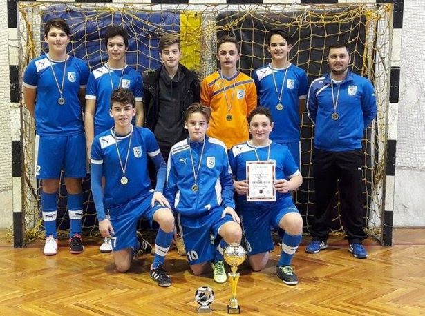 Az OMTK-ULE U15 csapata kupagyőztes lett Szolnokon (Fotó :egyesület)