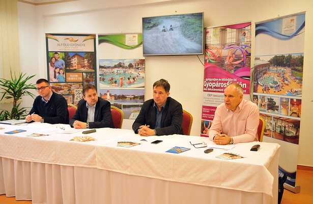 A tavalyi év turisztikai mérlege mellett az idei terveket is ismertették a sajtótájékoztatón (Fotó: Rajki Judit)